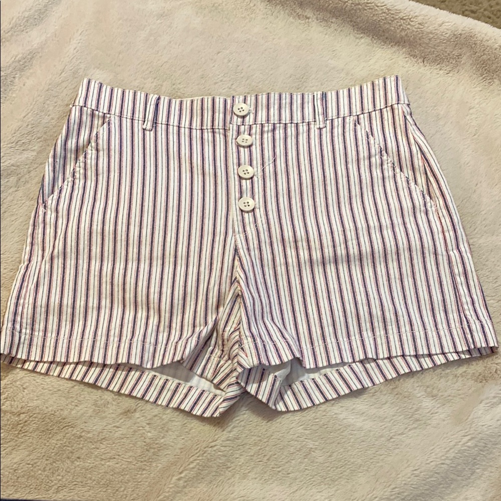 Old Navy Striped Women's Shorts - White and blue